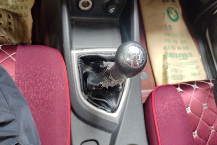 Used CHANGAN KAICHENG Ounuo S 2017 1.5L Ouno S Value Edition EA15-AB Gear Lever