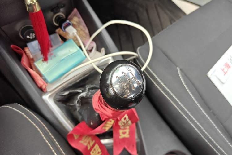 Used CHANGAN KAICHENG Ounuo S 2017 1.5L Ouno S Value Edition EA15-AB Gear Lever