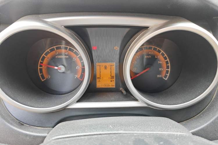 Used CHANGAN KAICHENG Ounuo S 2017 1.5L Base Version Instrument Cluster