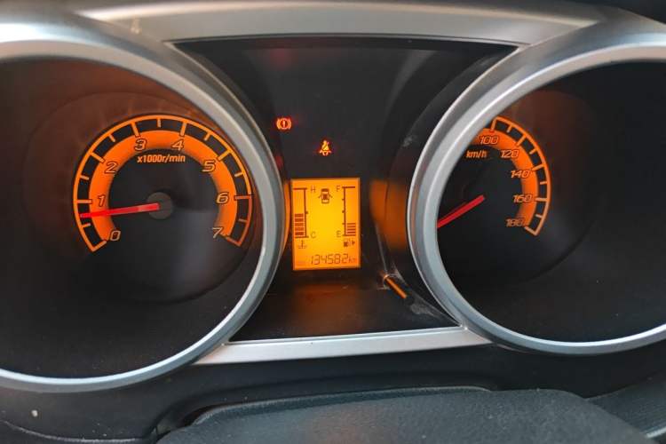 Used CHANGAN KAICHENG Ounuo S 2017 1.5L Base Version Instrument Cluster