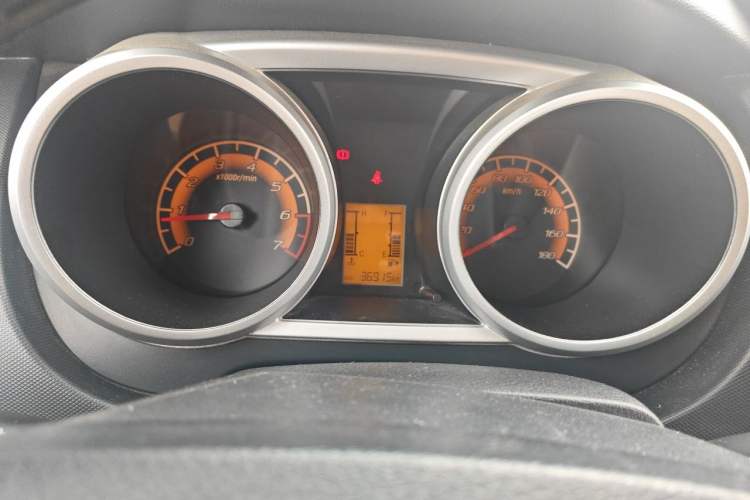 Used CHANGAN KAICHENG Ounuo S 2017 1.5L Base Version Instrument Cluster
