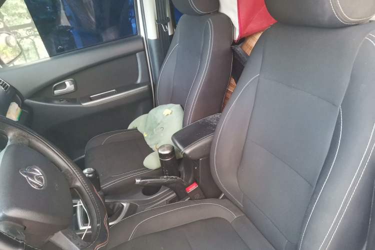 Used CHANGAN KAICHENG Ounuo S 2017 1.5L Ouno S Value Edition EA15-AB Left Front Seat