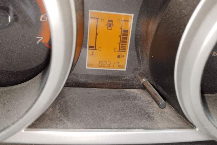 Used CHANGAN KAICHENG Ounuo S 2017 1.5L Base Version Odometer Close Up