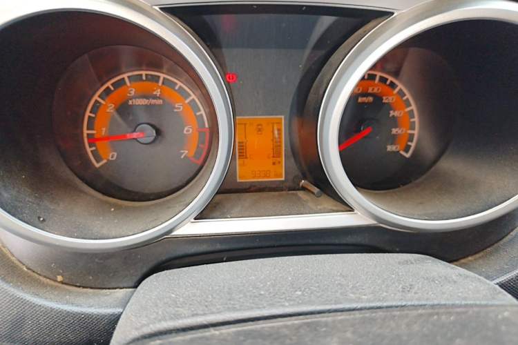 Used CHANGAN KAICHENG Ounuo S 2017 1.5L Base Version Odometer Close Up
