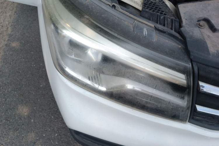 Used CHANGAN KAICHENG Ounuo S 2017 1.5L Ouno S Value Edition EA15-AB Right Front Headlight