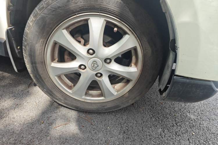 Used CHANGAN KAICHENG Ounuo S 2017 1.5L Jinouno Base Model Right Front Wheel Hub