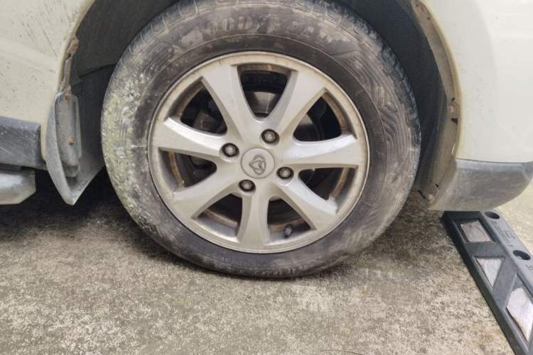 Used CHANGAN KAICHENG Ounuo S 2017 1.5L Base Version Right Front Wheel Hub