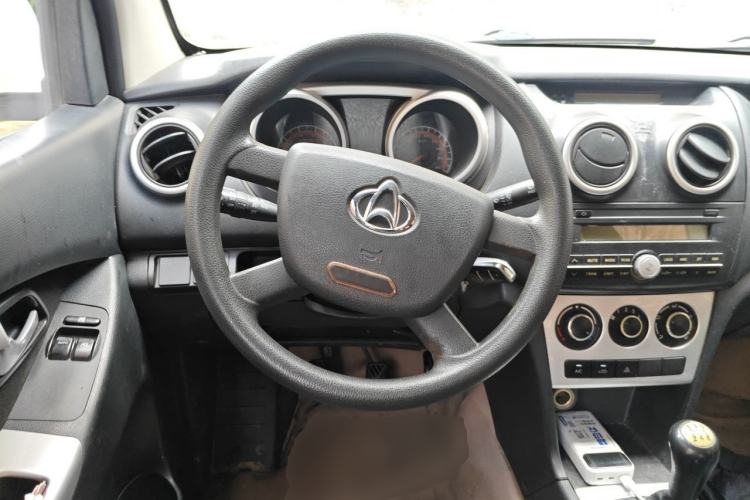 Used CHANGAN KAICHENG Ounuo S 2017 1.5L Base Version Steering Wheel