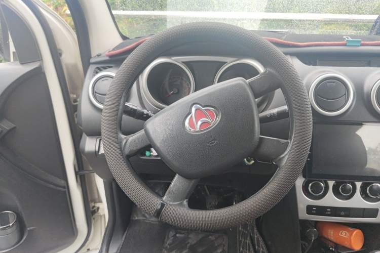 Used CHANGAN KAICHENG Ounuo S 2017 1.5L Ouno S Base Model EA15-AB Steering Wheel
