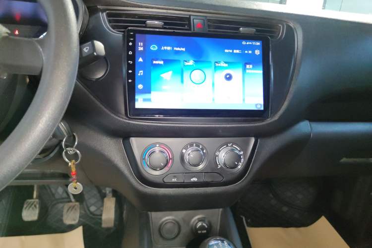 Used CHANGAN KAICHENG Ounuo S 2019 1.5L Ouno S Standard Model China VI JL473QG Audio And AC Panel