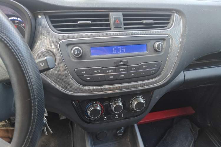 Used CHANGAN KAICHENG Ounuo S 2019 1.5L Ouno S Economy 7-Seater JL473QG Audio And AC Panel
