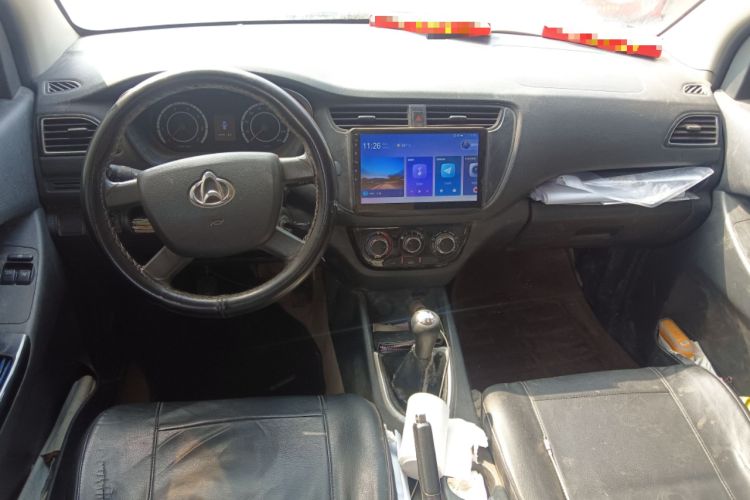 Used CHANGAN KAICHENG Ounuo S 2019 1.5L Ouno S Standard Model China VI JL473QG Center Console