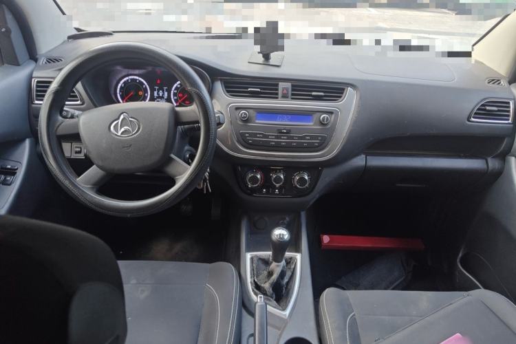 Used CHANGAN KAICHENG Ounuo S 2019 1.5L Ouno S Economy 7-Seater JL473QG Center Console