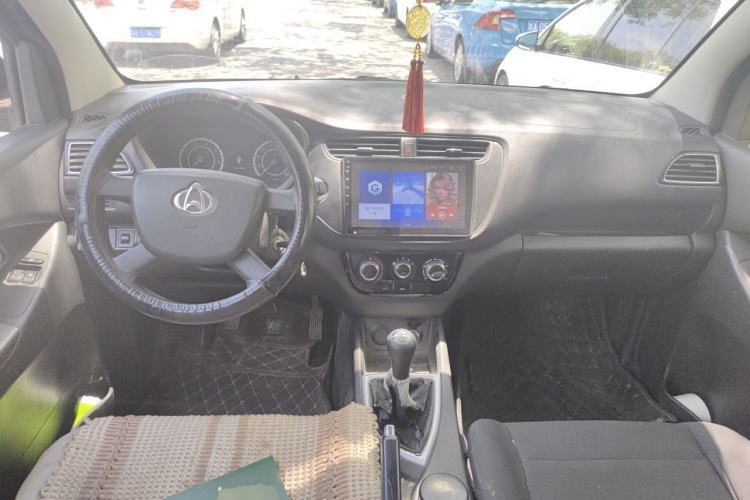 Used CHANGAN KAICHENG Ounuo S 2019 1.5L Ouno S Economy 7-Seater JL473QG Center Console