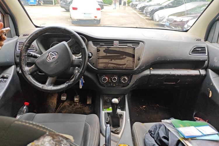 Used CHANGAN KAICHENG Ounuo S 2019 1.5L Ouno S Economy Model (Air-Conditioned) China VI Standard JL473QG Center Console