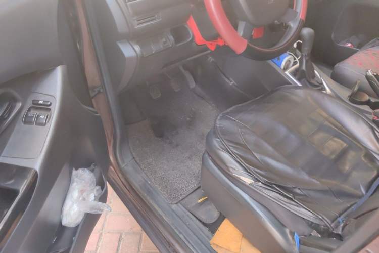 Used CHANGAN KAICHENG Ounuo S 2019 1.5L Ouno S Economy 5-Seat JL473QG Driver Seat