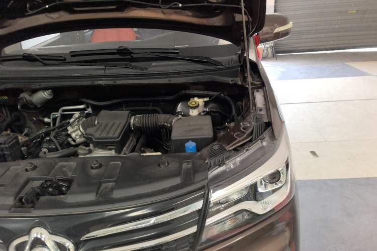 Used CHANGAN KAICHENG Ounuo S 2019 1.5L Ouno S Standard Model China VI JL473QG Engine Bay Left