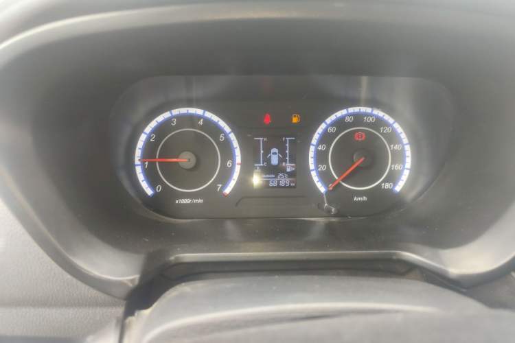 Used CHANGAN KAICHENG Ounuo S 2019 1.5L Ouno S Standard Model China VI JL473QG Instrument Cluster