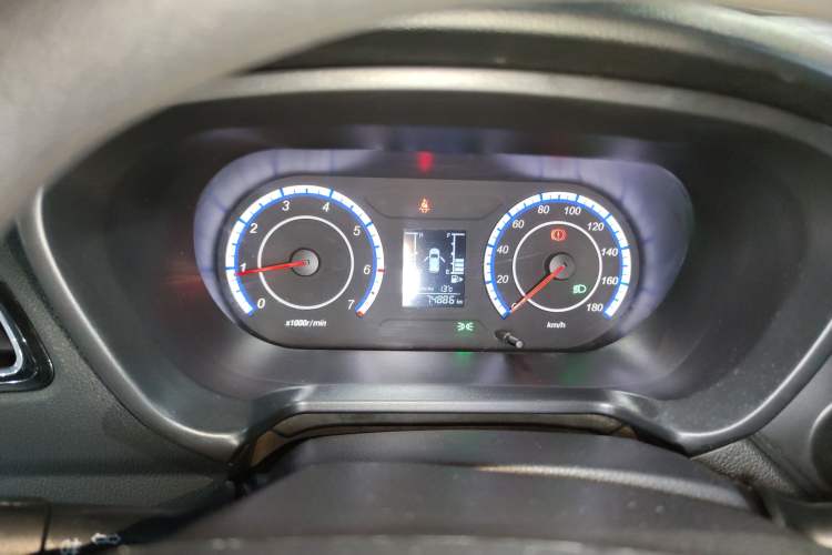 Used CHANGAN KAICHENG Ounuo S 2019 1.5L Ouno S Standard Model China VI JL473QG Instrument Cluster