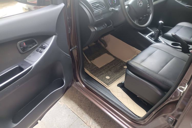 Used CHANGAN KAICHENG Ounuo S 2019 1.5L Ouno S Standard Model China VI JL473QG Interior 3