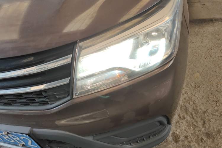 Used CHANGAN KAICHENG Ounuo S 2019 1.5L Ouno S Economy Model JL473QG Left Front Headlight