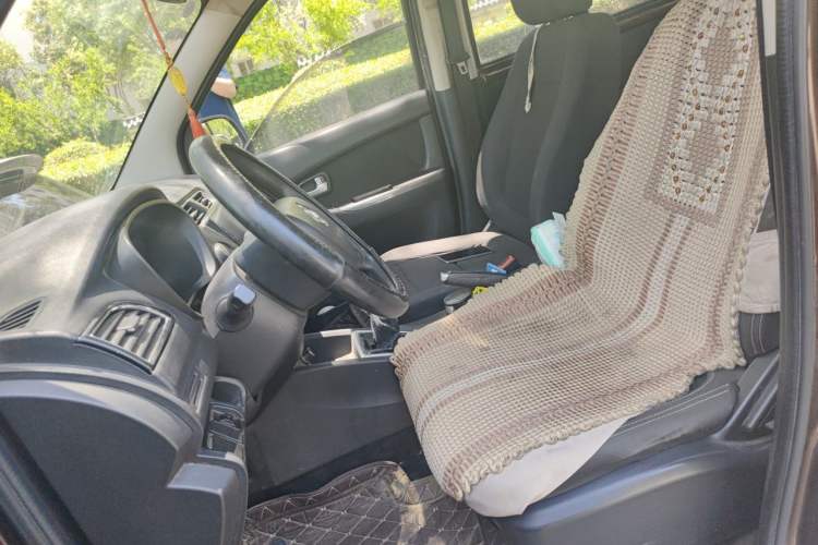 Used CHANGAN KAICHENG Ounuo S 2019 1.5L Ouno S Economy 7-Seater JL473QG Left Front Seat