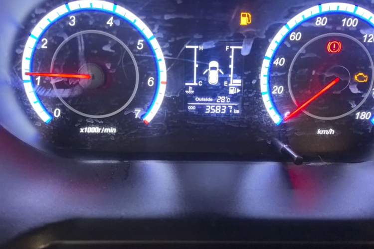 Used CHANGAN KAICHENG Ounuo S 2019 1.5L Ouno S Standard Model China VI JL473QG Odometer Close Up