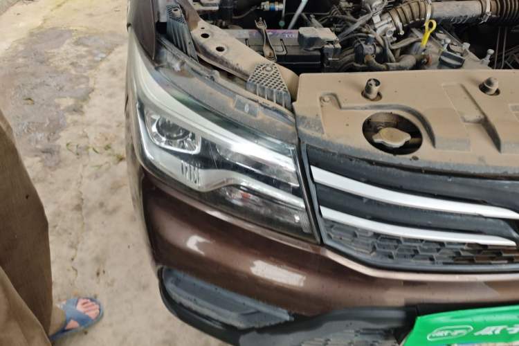 Used CHANGAN KAICHENG Ounuo S 2019 1.5L Ouno S Economy Model (Non-Air-Conditioned) China VI Standard JL473QG Right Front Headlight