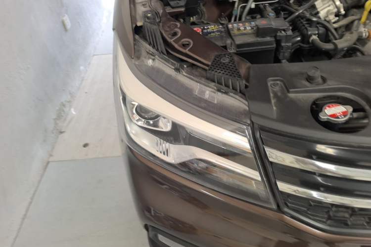 Used CHANGAN KAICHENG Ounuo S 2019 1.5L Ouno S Standard Model China VI JL473QG Right Front Headlight