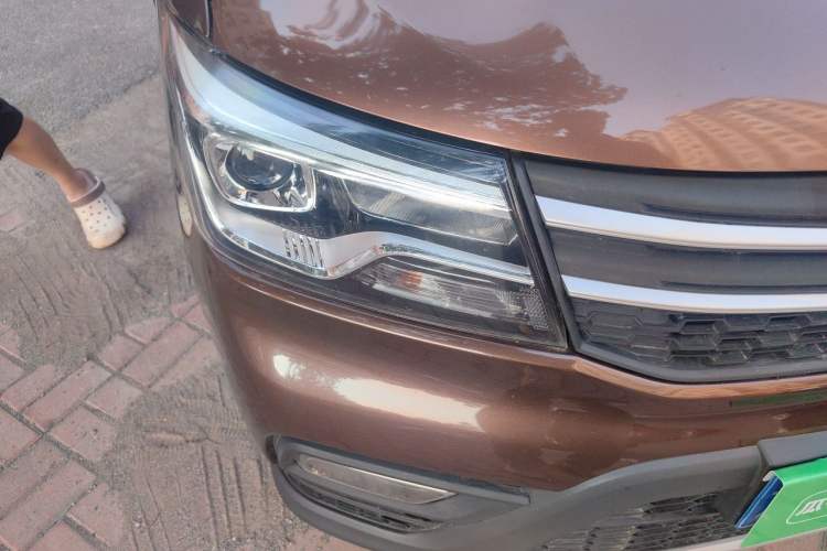 Used CHANGAN KAICHENG Ounuo S 2019 1.5L Ouno S Economy 5-Seat JL473QG Right Front Headlight