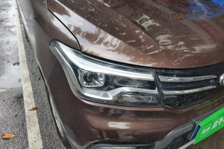 Used CHANGAN KAICHENG Ounuo S 2019 1.5L Ouno S Standard Model China VI JL473QG Right Front Headlight