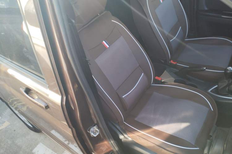 Used CHANGAN KAICHENG Ounuo S 2019 1.5L Ouno S Economy 5-Seat JL473QG Right Front Seat