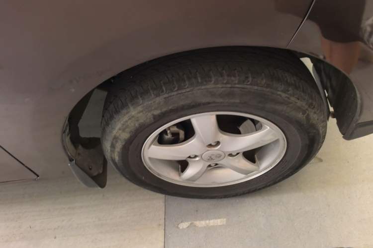 Used CHANGAN KAICHENG Ounuo S 2019 1.5L Ouno S Standard Model China VI JL473QG Right Front Wheel Hub