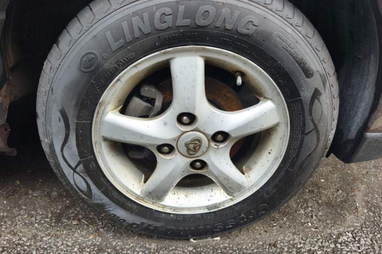 Used CHANGAN KAICHENG Ounuo S 2019 1.5L Ouno S Standard Model China VI JL473QG Right Front Wheel Hub