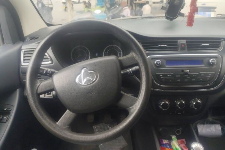 Used CHANGAN KAICHENG Ounuo S 2019 1.5L Ouno S Standard Model China VI JL473QG Steering Wheel