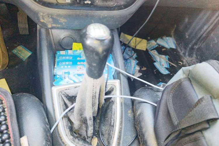 Used CHANGAN KAICHENG Ounuo S 2019 1.5L Ouno S Standard Model China VI JL473QG Gear Lever