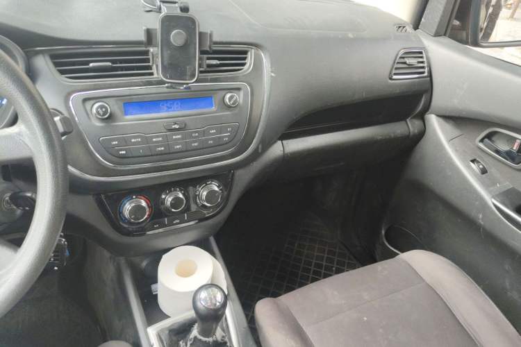 Used CHANGAN KAICHENG Ounuo S 2019 1.5L Ouno S Economy 5-Seat JL473QG Audio And AC Panel