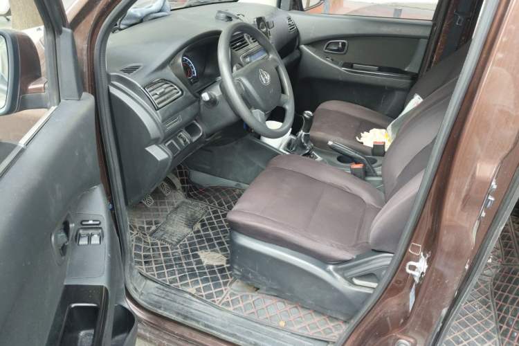 Used CHANGAN KAICHENG Ounuo S 2019 1.5L Ouno S Economy 5-Seat JL473QG Driver Seat