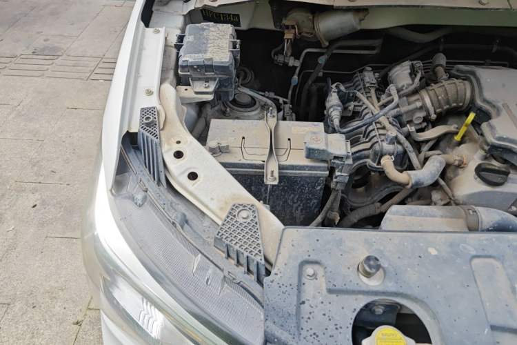Used CHANGAN KAICHENG Ounuo S 2019 1.5L Ouno S Standard Model China VI JL473QG Engine Bay Right