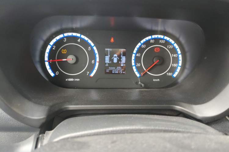 Used CHANGAN KAICHENG Ounuo S 2019 1.5L Ouno S Economy 5-Seat JL473QG Odometer Close Up