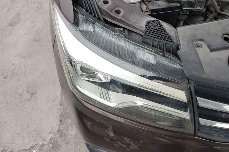 Used CHANGAN KAICHENG Ounuo S 2019 1.5L Ouno S Economy 7-Seater JL473QG Right Front Headlight