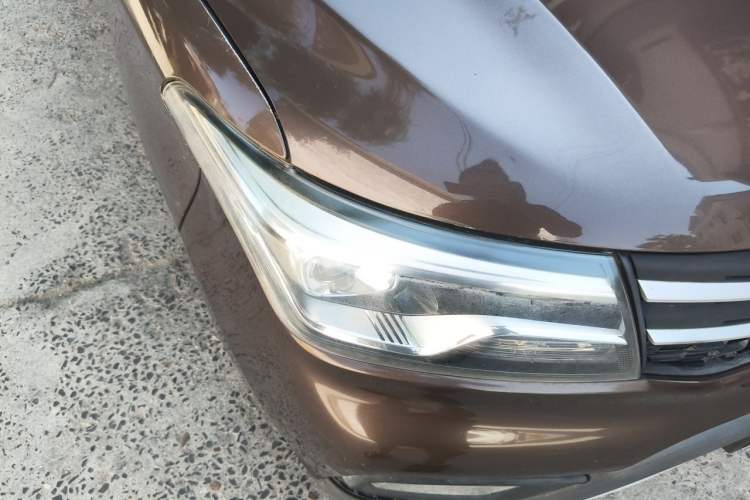 Used CHANGAN KAICHENG Ounuo S 2019 1.5L Ouno S Standard Model China VI JL473QG Right Front Headlight