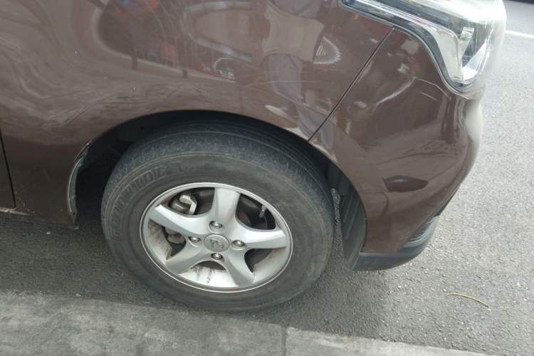 Used CHANGAN KAICHENG Ounuo S 2019 1.5L Ouno S Economy 5-Seat JL473QG Right Front Wheel Hub
