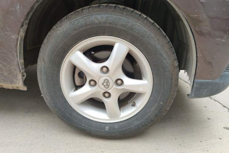 Used CHANGAN KAICHENG Ounuo S 2019 1.5L Ouno S Standard Model China VI JL473QG Right Front Wheel Hub