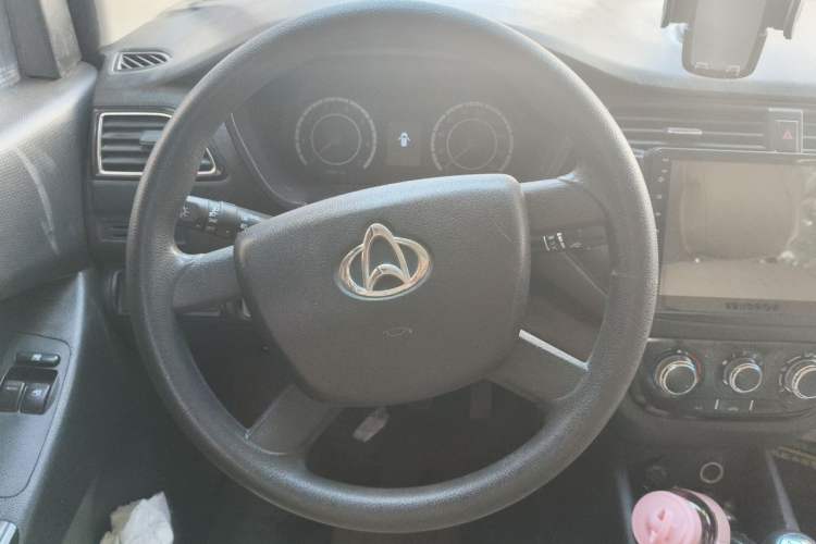 Used CHANGAN KAICHENG Ounuo S 2019 1.5L Ouno S Standard Model China VI JL473QG Steering Wheel