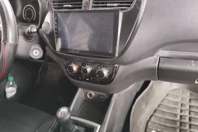 Used CHANGAN KAICHENG Ounuo S 2019 1.5L Ouno S Economy 7-Seater JL473QG Audio And AC Panel