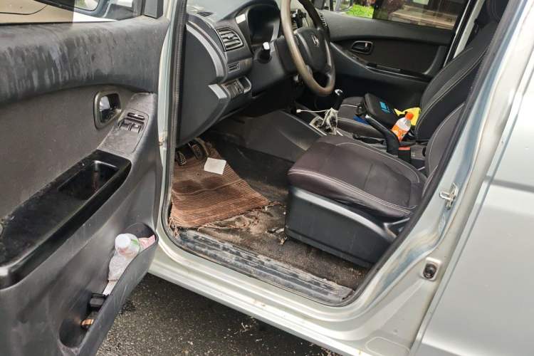 Used CHANGAN KAICHENG Ounuo S 2019 1.5L Ouno S Economy 7-Seater JL473QG Driver Seat