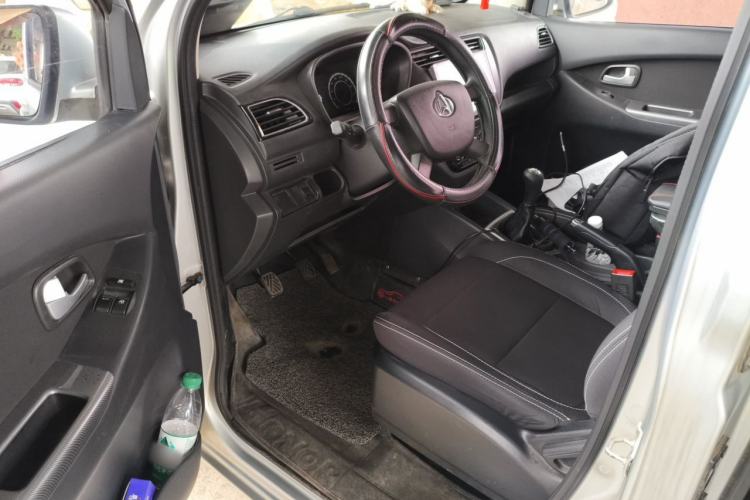 Used CHANGAN KAICHENG Ounuo S 2019 1.5L Ouno S Economy 7-Seater JL473QG Driver Seat