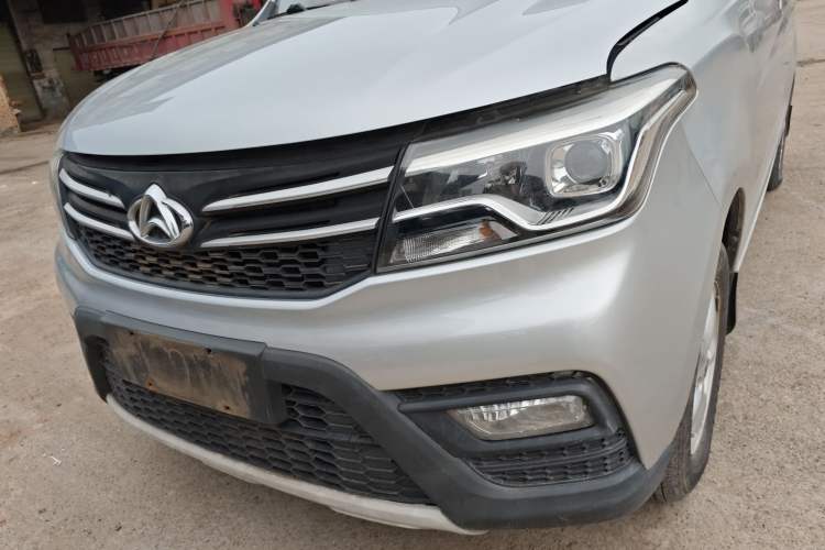 Used CHANGAN KAICHENG Ounuo S 2019 1.5L Ouno S Standard Model China VI JL473QG Left Front Headlight