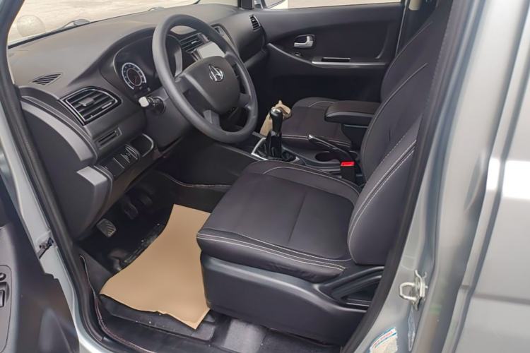 Used CHANGAN KAICHENG Ounuo S 2019 1.5L Ouno S Economy 7-Seater JL473QG Left Front Seat